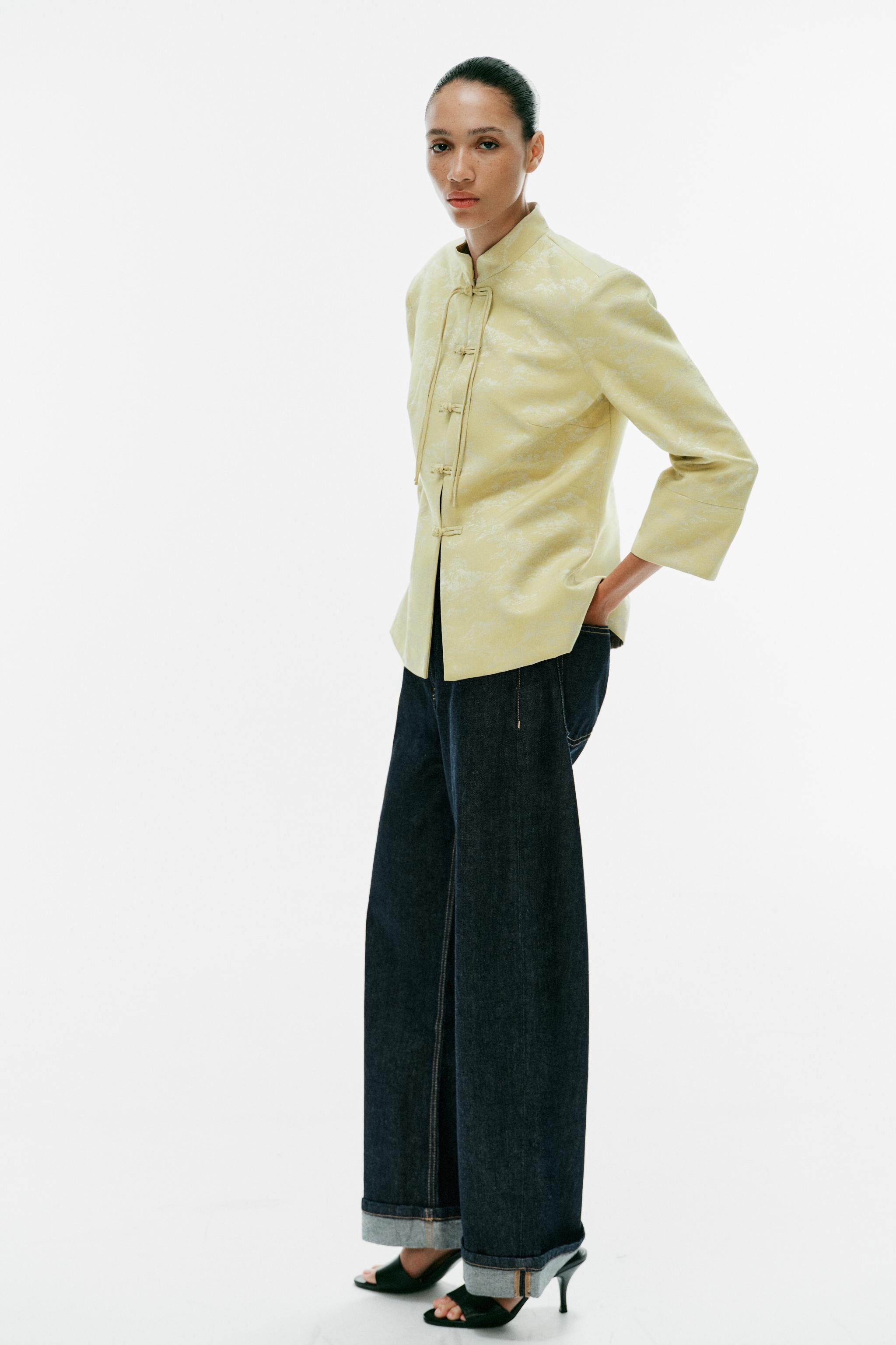 VESTE JACQUARD À BRANDEBOURGS